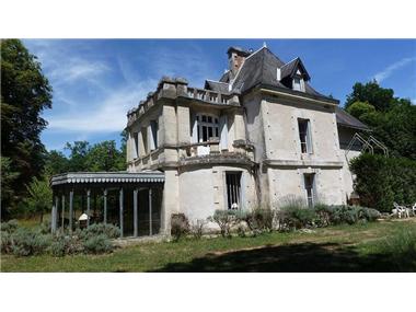 Manor for sale in Chauvigny (Poitou-Charentes)