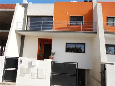 Villa for sale in Foz do Arelho (Leiria)
