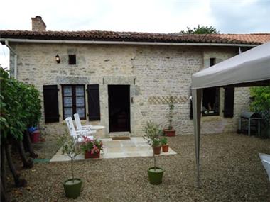 House for sale in Mansle (Poitou-Charentes)