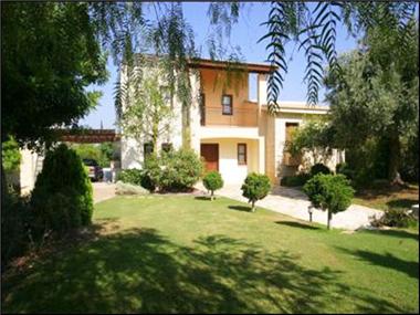 Villa for sale in Kouklia (Paphos)