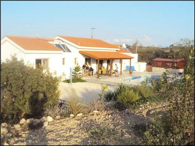 Villa for sale in Kathikas (Paphos)