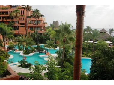 Apartment for sale in New Golden Mile (Andalucia)