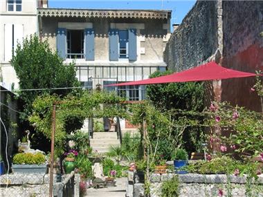 House for sale in Pons (Poitou-Charentes)