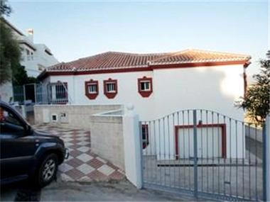 Villa for sale in Monda (Andalucia)