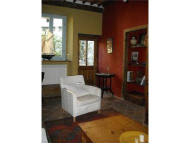 Village House for sale in Bagni di Lucca (Tuscany)