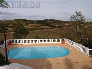 Farmhouse for sale in Silves (Faro)