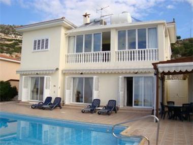 Detached House for sale in Peyia (Paphos)