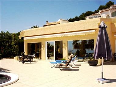 Villa / Detached for sale in Rada de Moraira (Valencia)