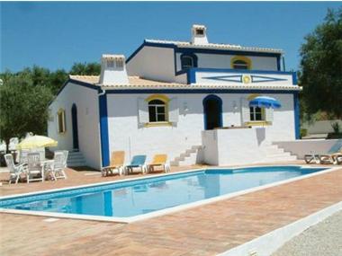 Villa for sale in Sao Bras de Alportel (Faro)