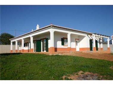 Villa for sale in Vila do Bispo (Faro)