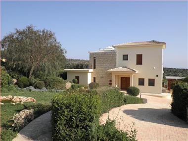 Villa for sale in Kouklia (Paphos)
