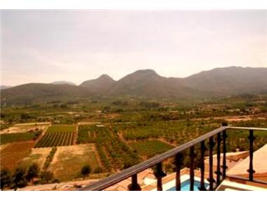 Duplex for sale in Jalon (Valencia)