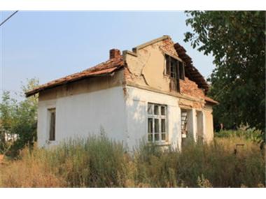 House for sale in Lom (Montana)
