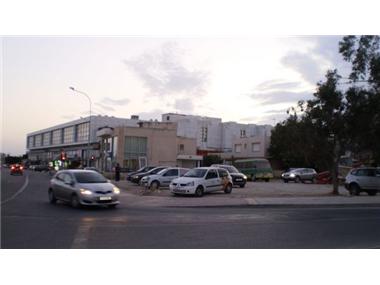Commercial for sale in Polemidhia Camp (Limassol)