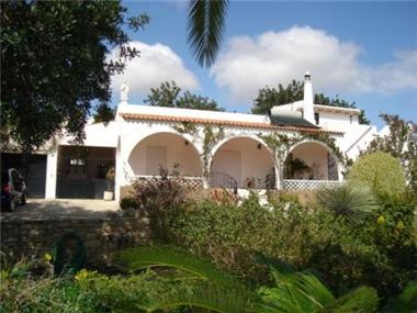 Villa for sale in Sao Bras de Alportel (Faro)