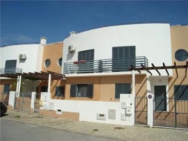 Townhouse for sale in Olhao (Faro)