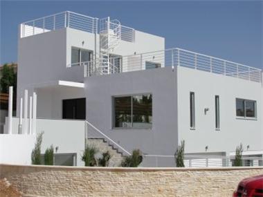 Detached Villa for sale in Agios Georgios (Limassol)