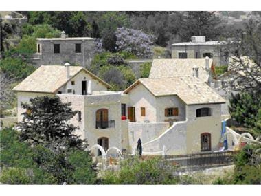 Villa for sale in Lapithos (Kyrenia)