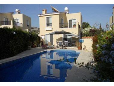 Villa for sale in Peyia (Paphos)