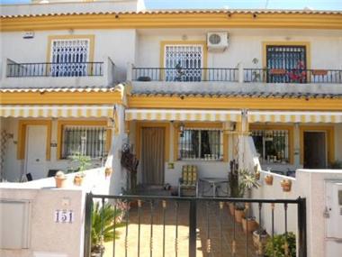 Townhouse for sale in Almoradi (Valencia)
