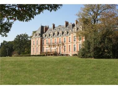 Hotel for sale in La Souterraine (Region Limousin)