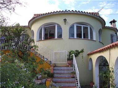 Villa for sale in Orba (Valencia)