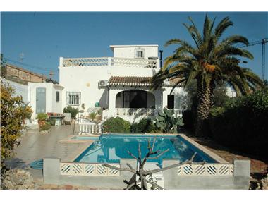 Villa for sale in Oliva (Valencia)