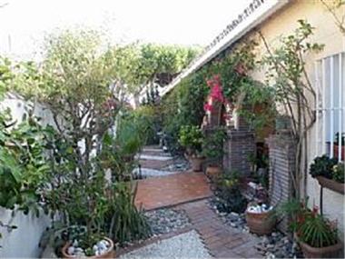 Villa for sale in Calahonda (Andalucia)