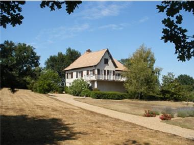 Villa for sale in La Motte-Saint-Jean (Bourgogne)