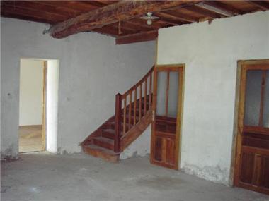 Villa for sale in Momeres (Midi-Pyrenees)