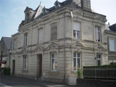House for sale in Les Rosiers-sur-Loire (Region Pays de la Loire)