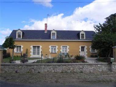 House for sale in Les Rosiers-sur-Loire (Region Pays de la Loire)