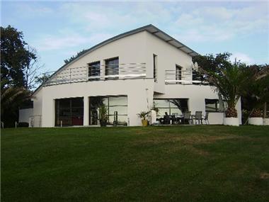 House for sale in Benodet (Brittany)