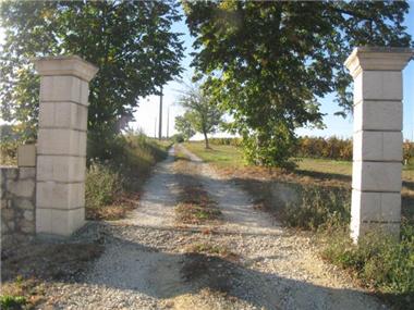 Barn_conversion for sale in Caussens (Midi-Pyrenees)