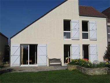 House for sale in Mezidon-Canon