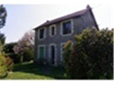 House for sale in Mezidon-Canon