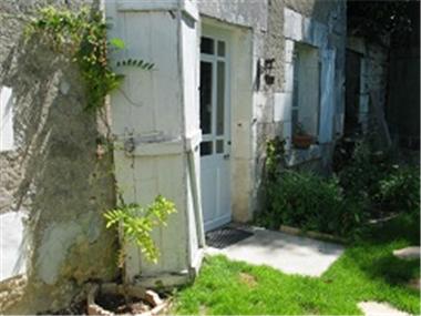 Cottage for sale in Lucay-le-Male (Region Centre)
