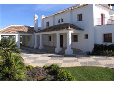 Villa for sale in Casares (Andalucia)