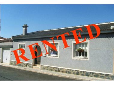 Village House for sale in Benijofar (Valencia)