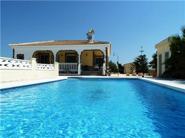 Country Property for sale in Callosa de Segura (Valencia)