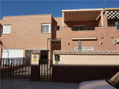 Townhouse for sale in Daya Vieja (Valencia)