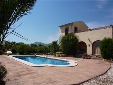 Finca for sale in Callosa de Segura (Valencia)