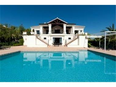 Villa for sale in El Paraiso (Andalucia)