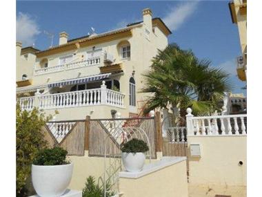 Semi-detached for sale in Bischdorf (Brandenburg)