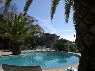 Villa for sale in Roquefort-les-Pins (Provence-Alpes-Cote d'Azur)