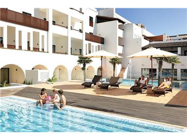Apartment       for sale in Porto de Mos (Faro)