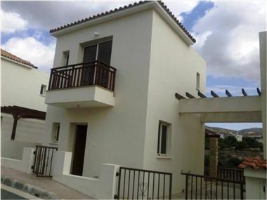Villa for sale in Peyia (Paphos)