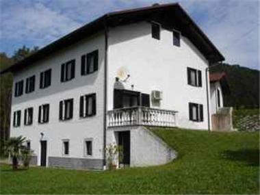 House for sale in Bovec (Obcina [historical] Hodo� �alovci)