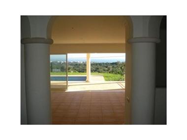 House for sale in Estombar (Faro)
