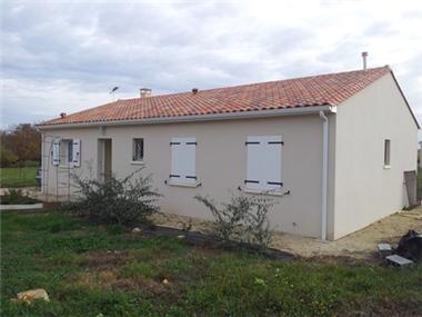 Other for sale in Ruffec (Poitou-Charentes)